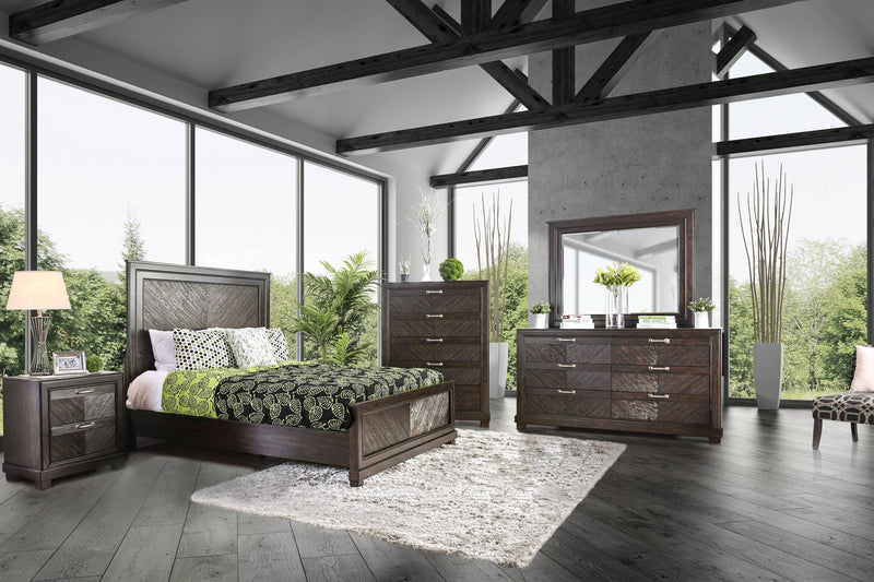 Palita Transitional Solid Wood Platform Bed in Queen