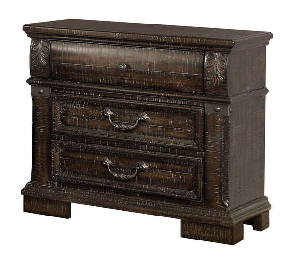 Teverly Traditional 3-Drawer Nightstand