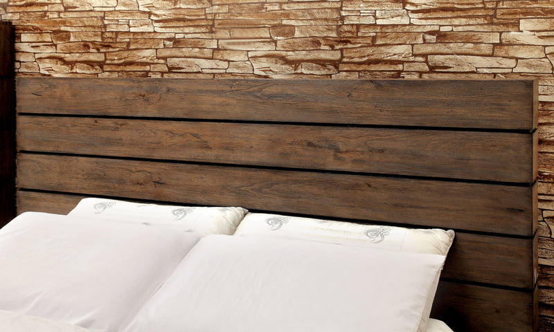 Kassan Rustic Wood Platform Bed in Eastern King